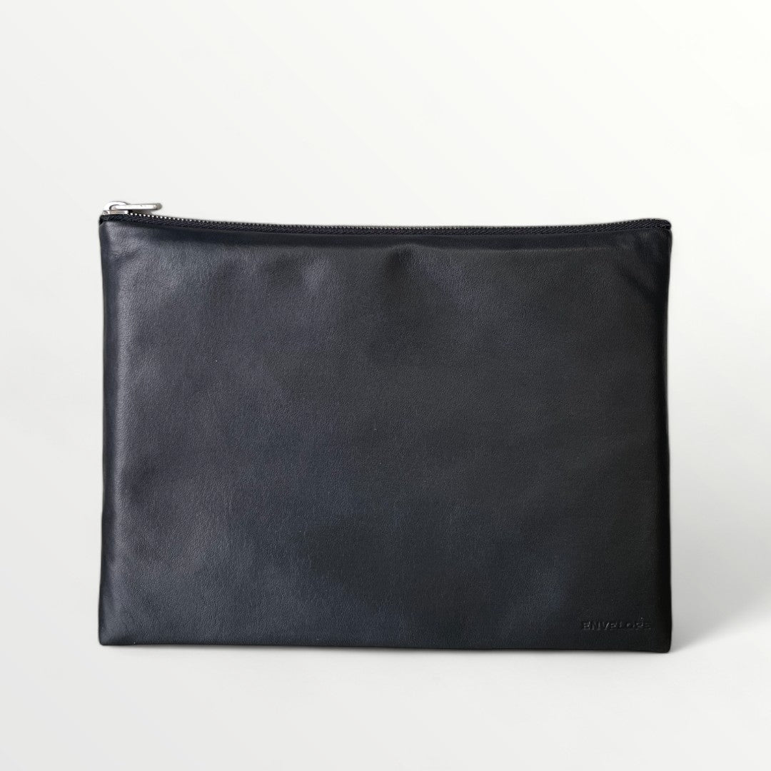 ENVELOPE CASE MEDIUM