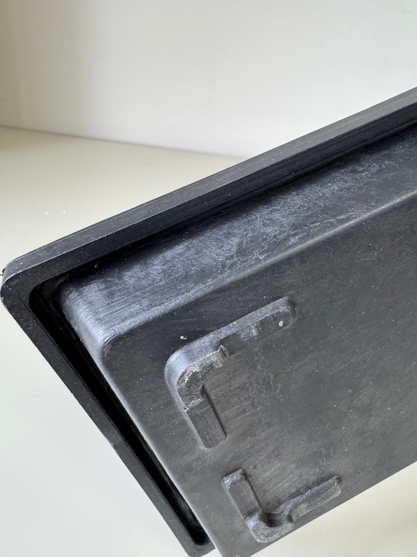 Marvista　プラスチック受け皿　1104 シティ長方形皿S BK