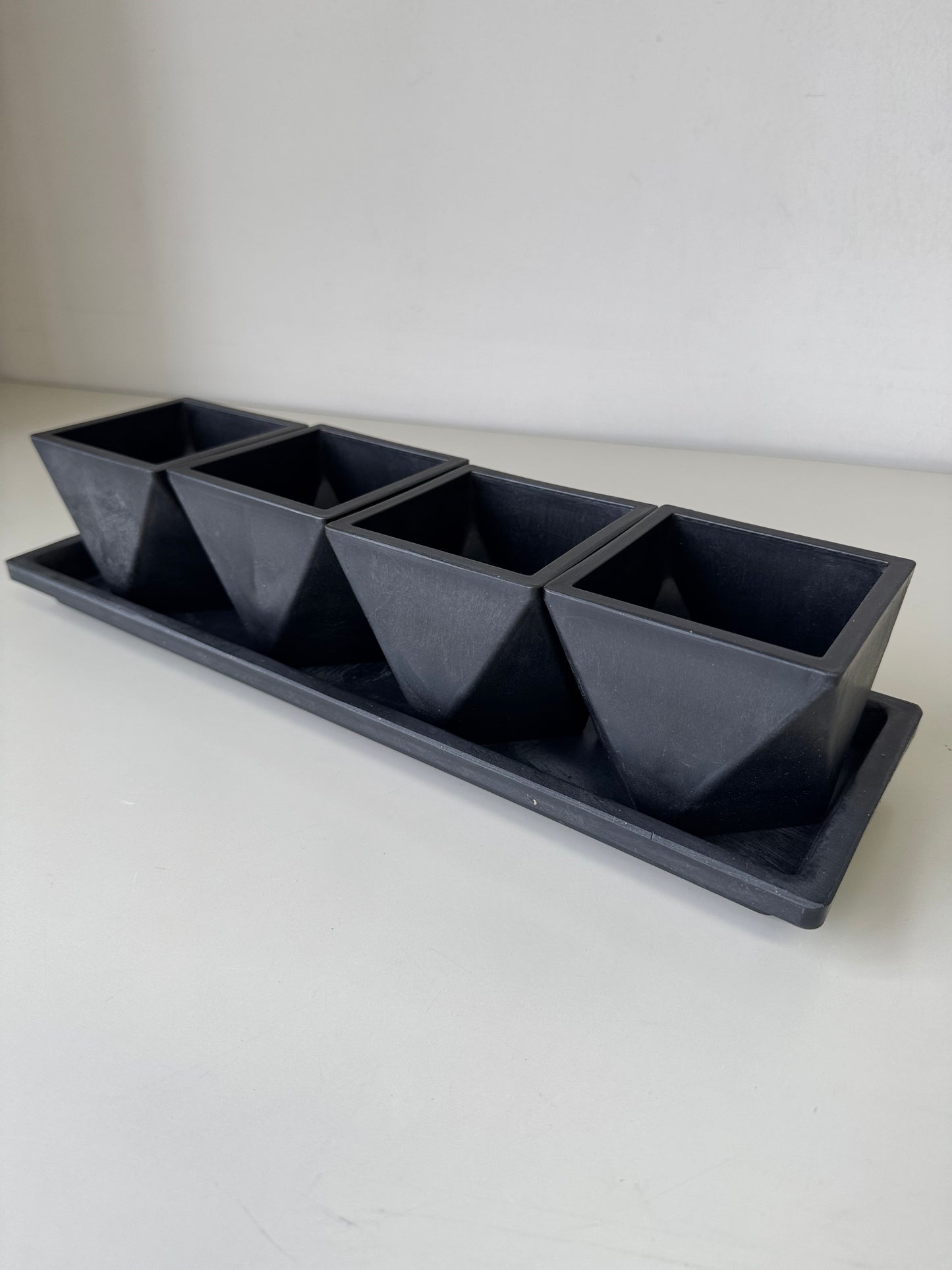 Marvista　プラスチックポット　1092 シティゼット BK